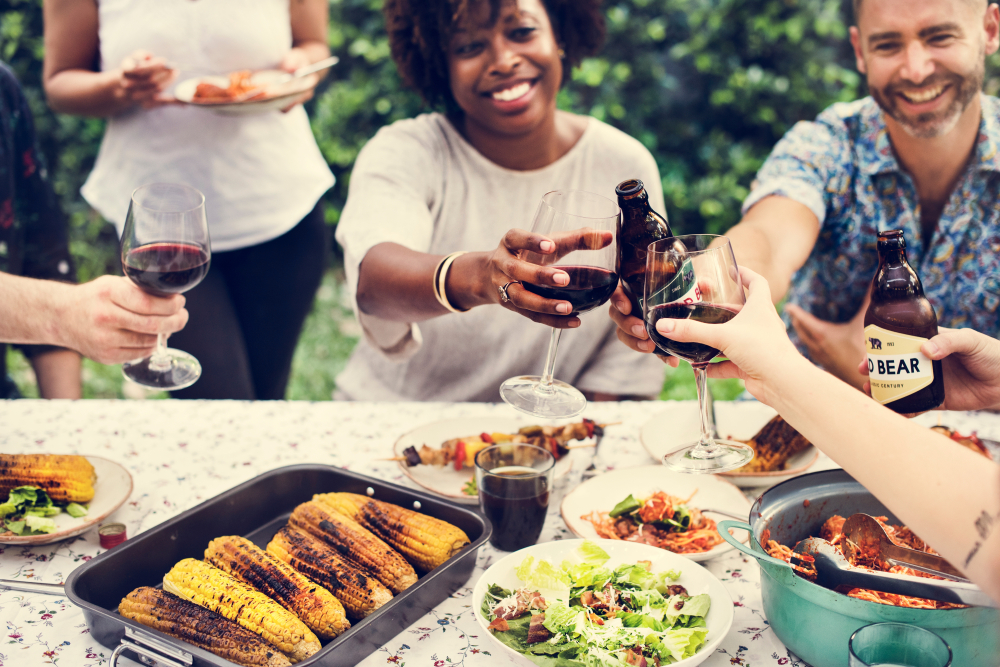 How to Host an Awesome Housewarming BBQ